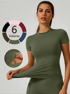 Camiseta deportiva de verano para mujer en color sólido, cómoda y ajustada, camiseta básica para edades 18-65+, ropa activa versátil y lavable a mano