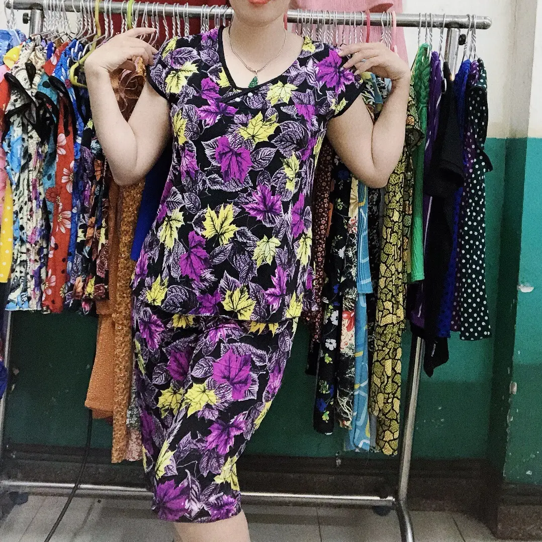 Sét bộ cổ tim tay con quần lửng ống vừa size lớn cổ tròn. Thun lạnh