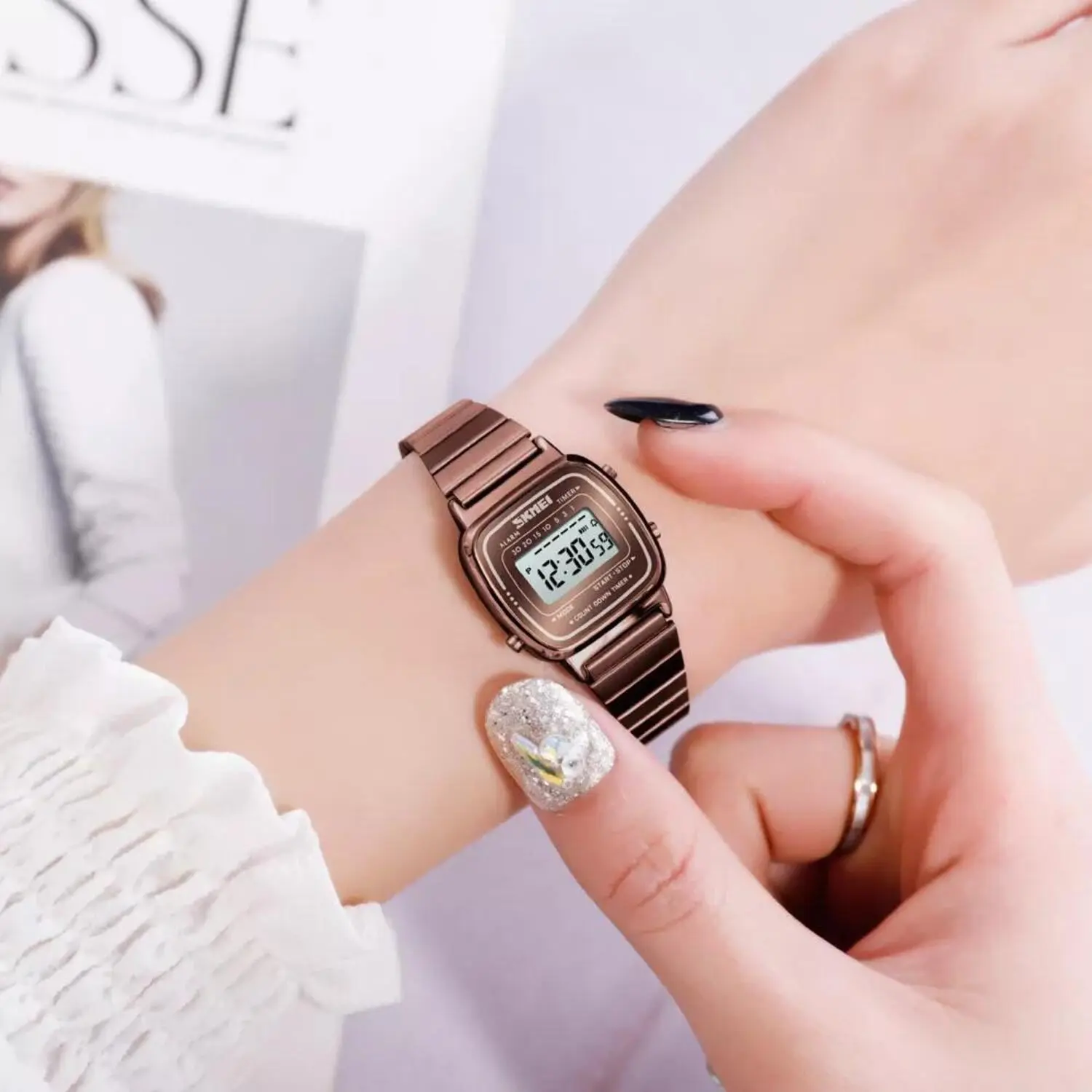 SKMEI Jam Tangan Wanita Digital Tali Stainless Tahan Air