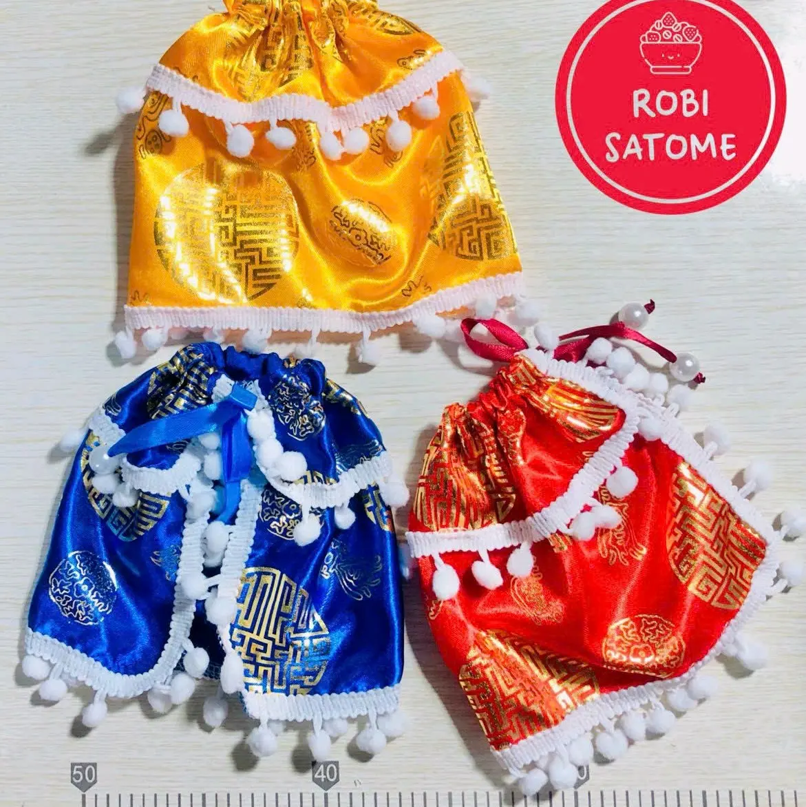 Áo choàng thần tài-thổ địa satin nhiều kích cỡ (giá 1 áo)