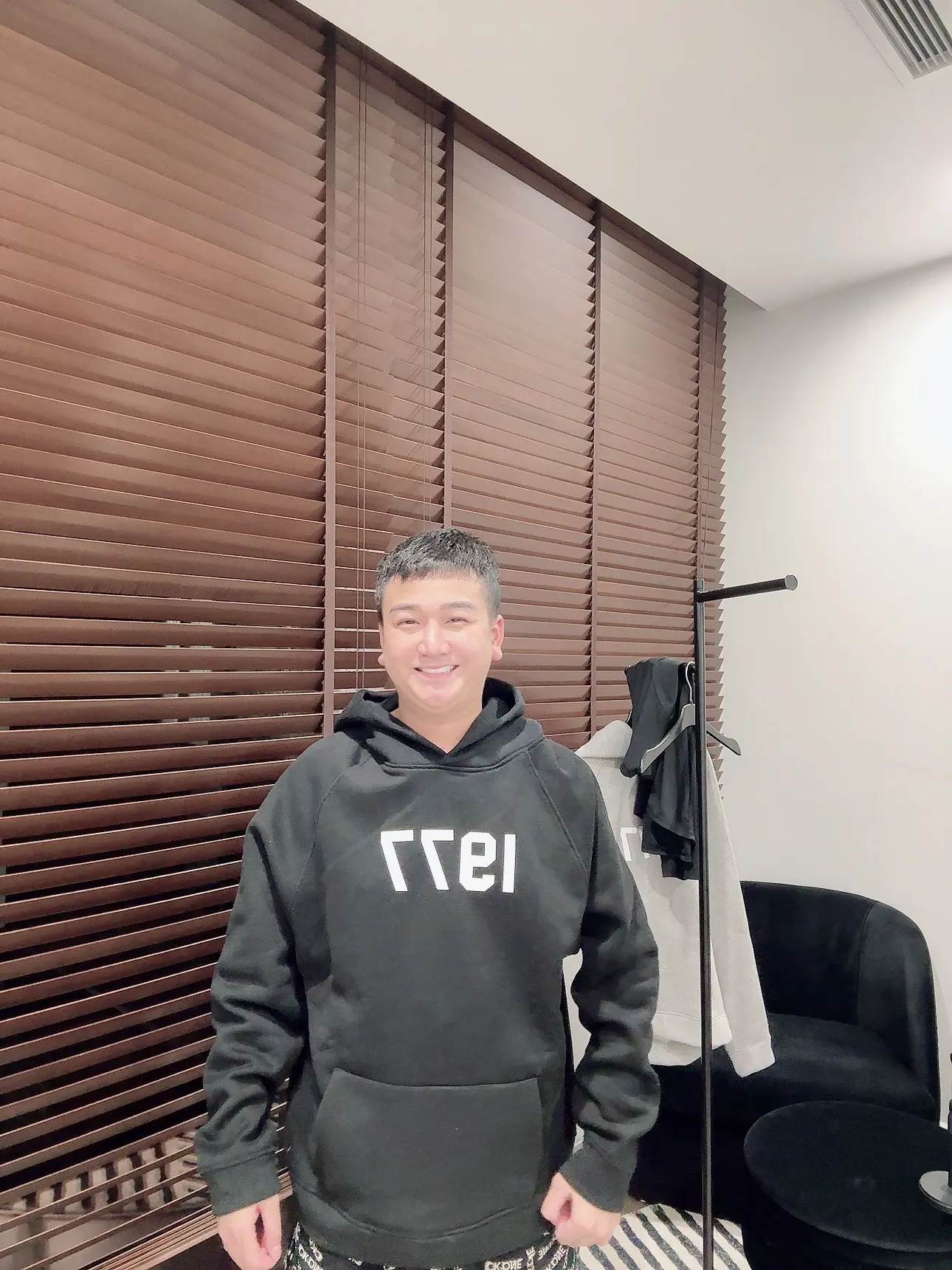 Áo Hoodie Nam Nữ Form rộng, Áo Hoodie Chất Liệu Nỉ Bông Dày Phong Cách Hàn Quốc