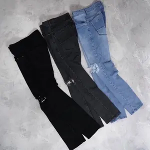 CELANA PANJANG JEANS SOBEK Pria Hitam