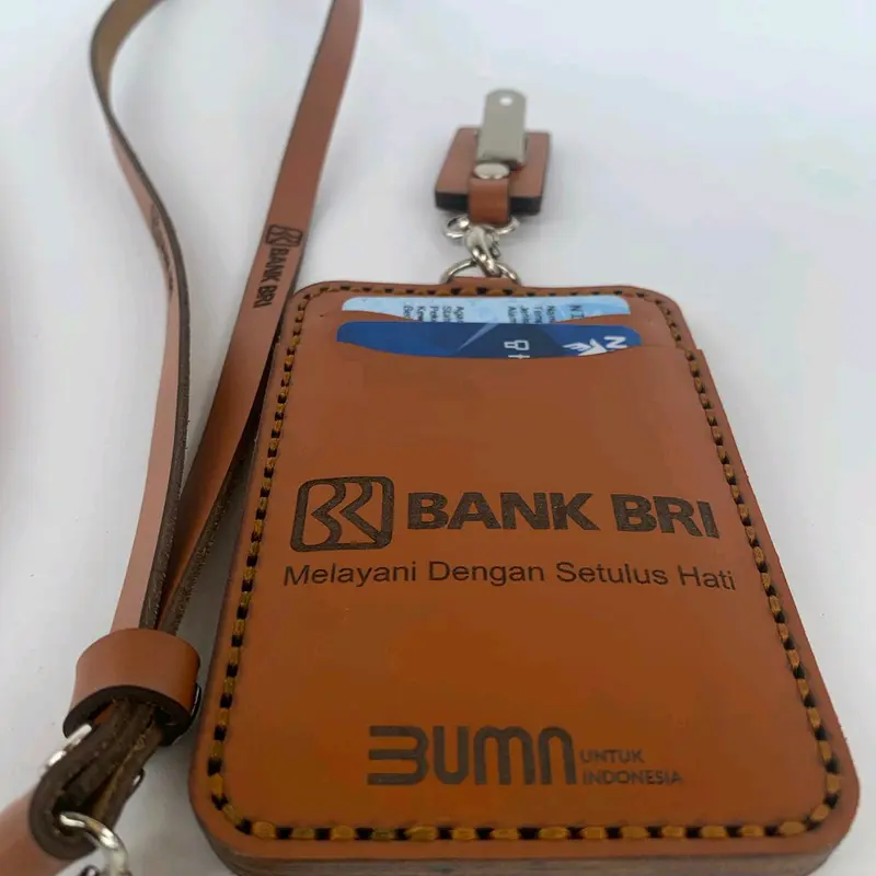 Name tag  atau idcard holder KULIT SAPI ASLI 100%, desain custom nama atau logo perusahaan gratis 4
