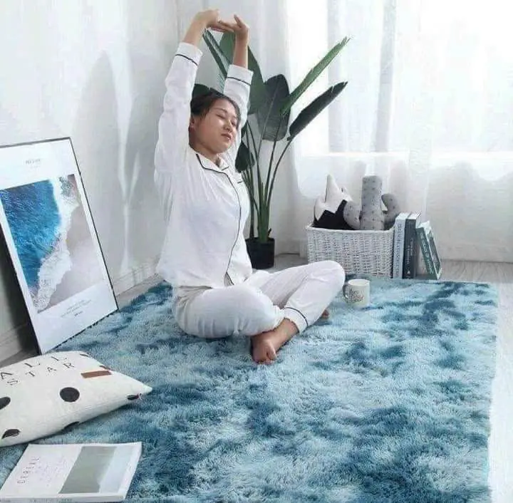 Thảm lông trải sàn kích thước 1m6x2m màu xanh dương 3