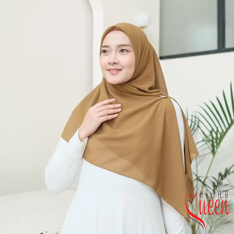 Kamila Hijab Persegi Empat ukuran 120x120 cm Ceruty Babydoll Wanita Muslim 0
