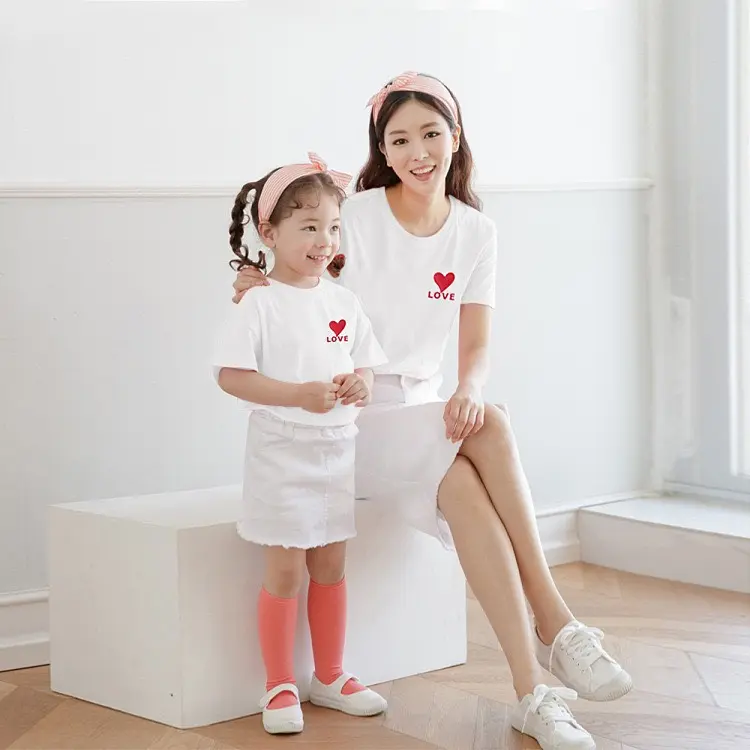 Áo Thun Gia Đình Bố Mẹ Bé In Logo Trái Tim Love In Decal Hàn Quốc Cao Cấp Áo Phông Gia Đình 5