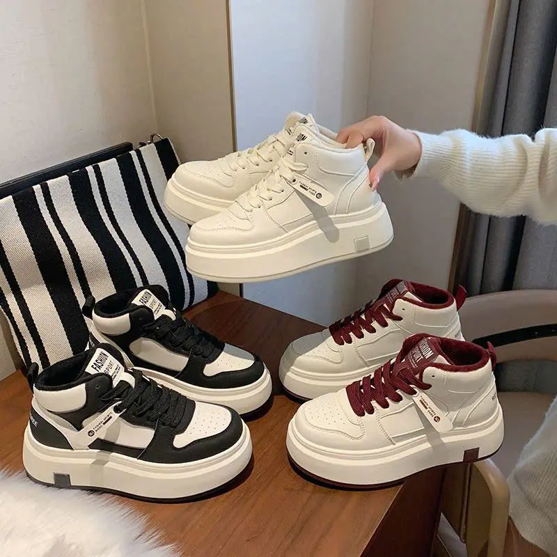 Giày thể thao nữ, sneaker cao cổ đế bánh mì cao 5 phân tôn dáng phong cách trẻ trung năng động dễ phối đồ