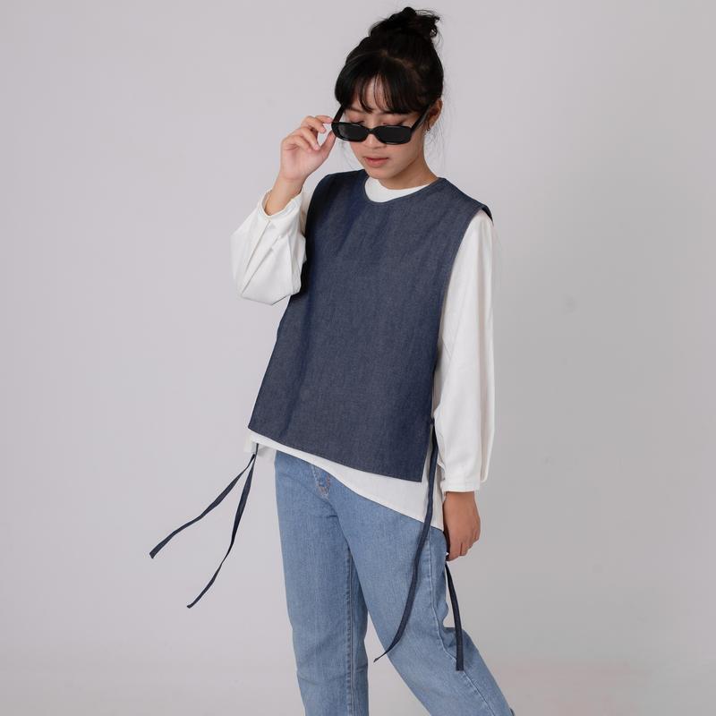 Denim Vest - Outer Vest Wanita Rompi Jeans Korea Style (Dark Color, One Size, Two Colours) | WEARPULCHRA | 0