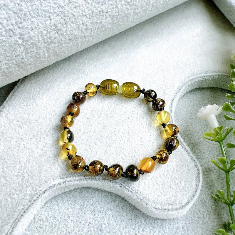 Bộ Vòng hổ phách Amber cho bé chuẩn tự nhiên từ 0 - 5 tuổi mẫu Mate Maris 2