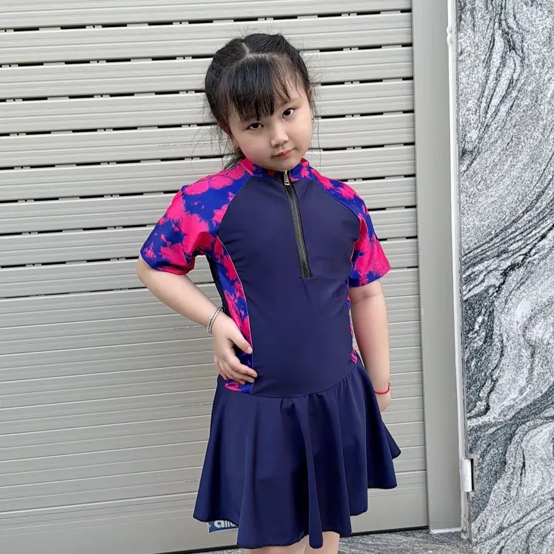 ( Có size Lớn )Đồ Bơi Bé gái  Váy Liền .Chống nắng co giản nhiều size .Ngắn Tay pha Tím Mẫu hót2025 0