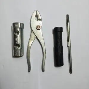 SET TANG KUNCI BUSI OBENG ORIGINAL AHM scr