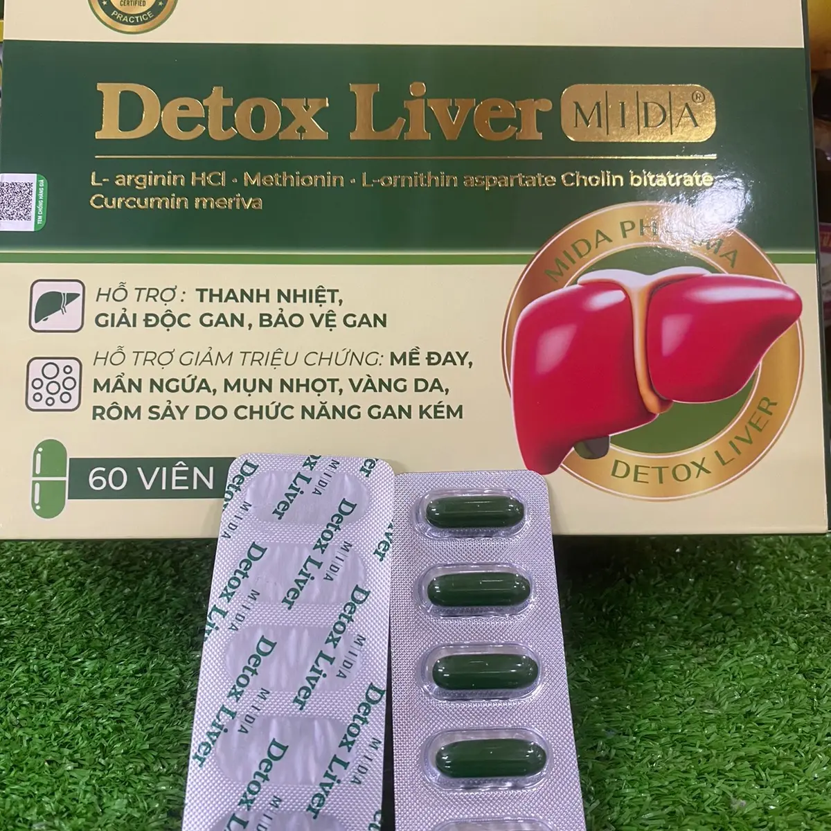 GÀ mặt lúc tái, lúc đỏ. GIẢI ĐỘC GAN cho GÀ. Vĩ 5 viên. Dùng 1 ngày 1 viên 5 ngày liên tục để thấy hiệu quả THANH NHIỆT, GIẢI ĐỘC GAN, BẢO VỆ GAN GÀ NÒI. Gà tre 3 ngày.