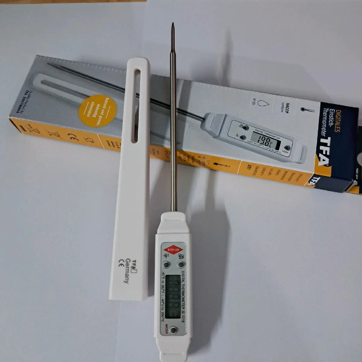 Bút đo nhiệt độ thực phẩm trực tiếp TFA AT 1018