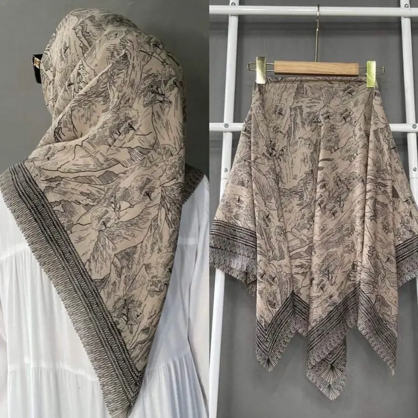 Hijab Segiempat Voal Motif Gunung Series  Kerudung Muslim Square