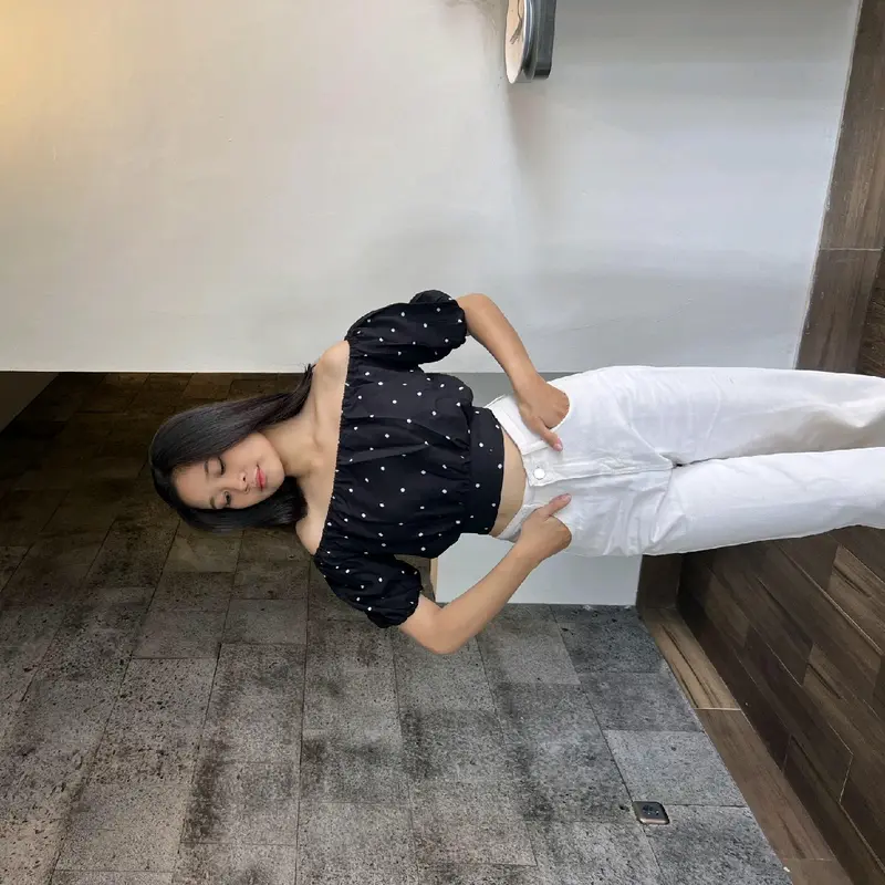 Haile Sabrina - Blouse Santai Atasan Baju Crop Karet Panjang Wanita Rib Nyaman Pendek 1