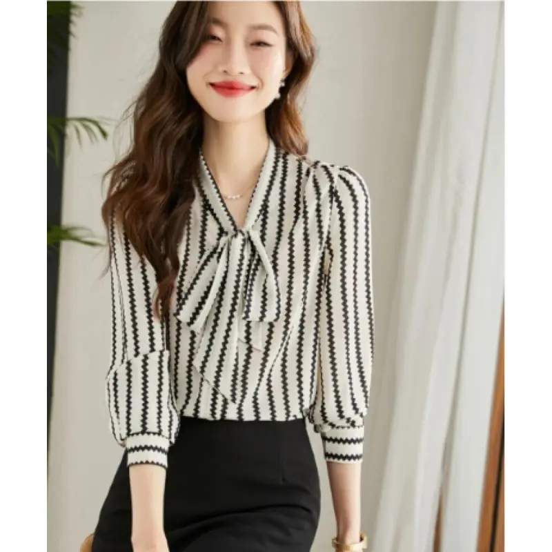 FADFAD Kemeja lengan panjang button-down elegan 2