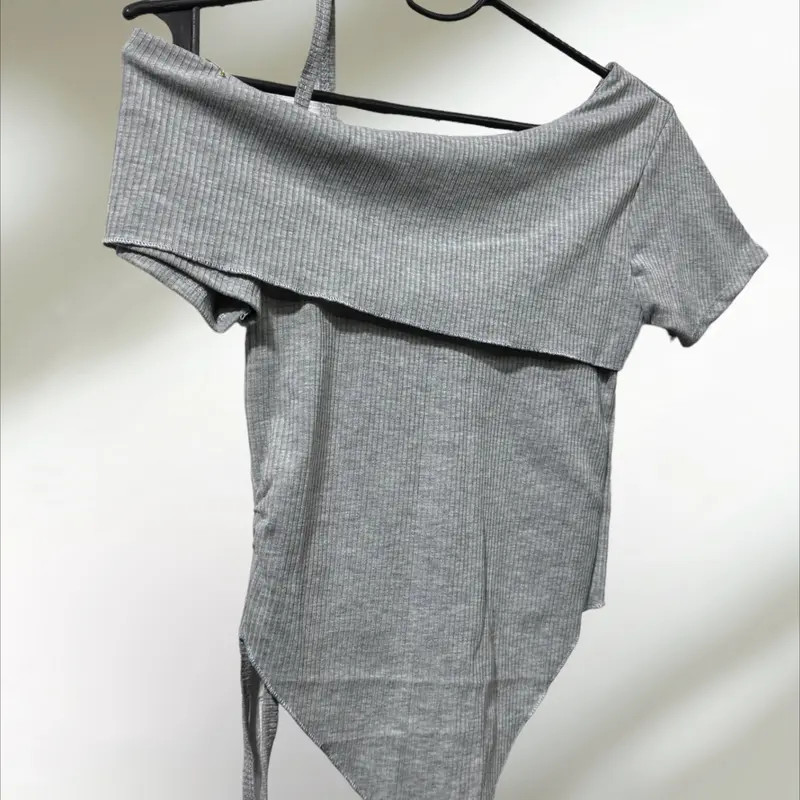 Áo thun TN nữ trễ vai lệch tà rút dây eo vạt nhọn Top Màu Trắng Cổ Tròn Nhung - Women áo  trễ xám 1 bên y2k Voi 0