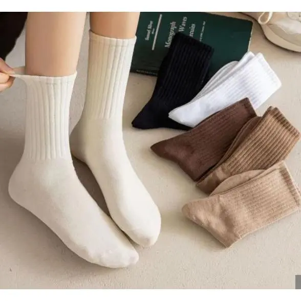 Tất Trắng Cho Bé Gái, Thích Hợp Cho Mùa Xuân Và Mùa Thu, Thoáng Khí Và Thấm Hút Mồ Hôi, Tất Thể Thao Sinh Viên Trong Khuôn Viên Trường, Tất Dài Mùa Thu Bảng Chữ Cái, Dễ Phối Đồ