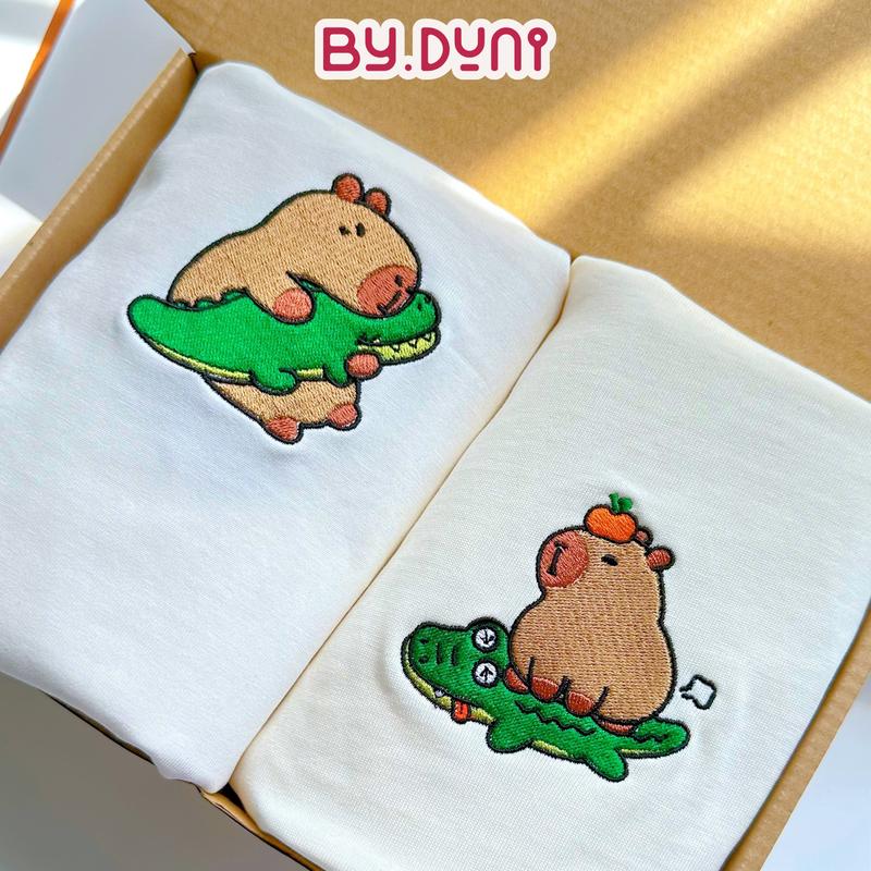 Áo thun thêu cặp đôi BY.DUNI nam nữ form rộng Local Brand unisex, áo cặp quà tặng bạn thân vải cotton mẫu CAPYBARA FULL BOX Women Top