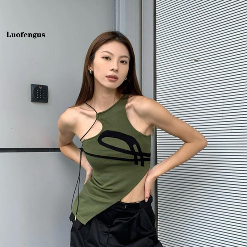 Product Introduction of Women Tank Top, Trendy Sleeveless Printed Irregular Slim Fit Vest Summer Clubwear 32