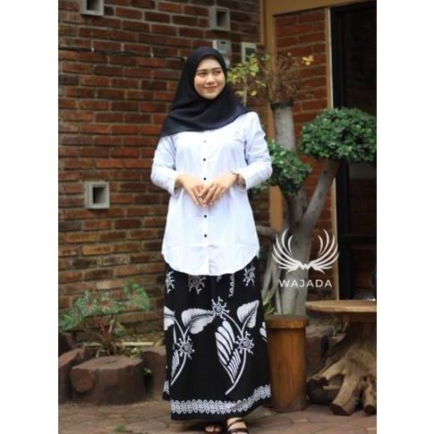 Tunik Katun Tebal Adem Anti Nerawang – Atasan Wanita Kekinian Longgar Syar’i Rapi Nyaman Dipakai Seharian Size S–XXL