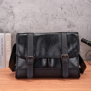 Men's Travel Shoulder Bag, Black Large Capacity Leather Crossbody Bag Korean Style Commuter Men's Backpack