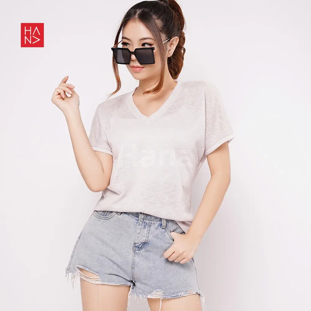 Hana Fashion - Kiry V-neck Loose Basic T-shirt Kaos Wanita/ Top Pendek/ Baju Polos/Atasan Crop/ Baju Casual/ Top Casual - TS264
