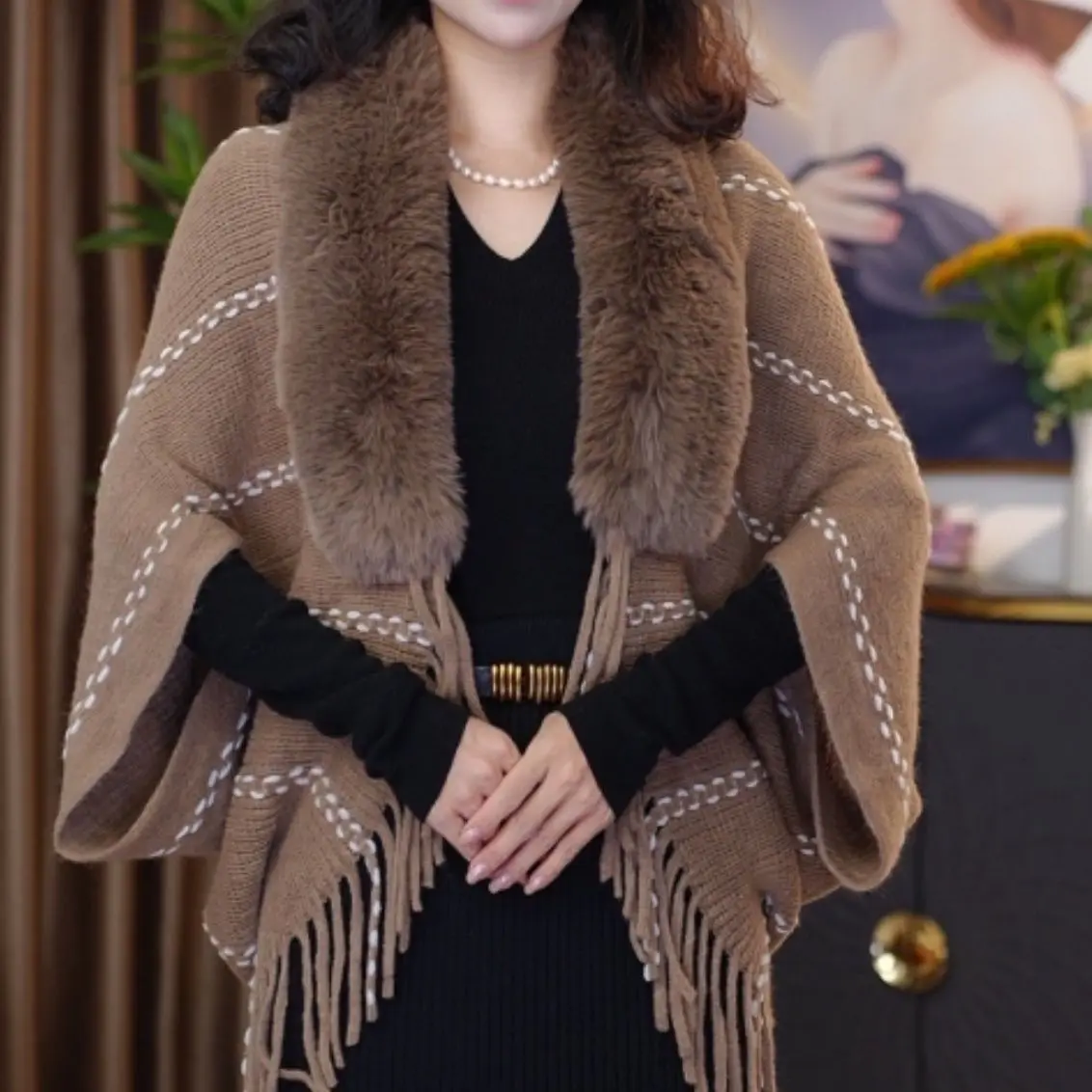 Áo Choàng Và Khăn Choàng Mùa Thu, Dệt Kim, Phong Cách Mơ Hồ Lô Và Khăn Choàng, Linh Hoạt, Có Tua Rua, Thời Trang, Thanh Lịch, Hàng Mới Về, Áo Cardigan, 2024