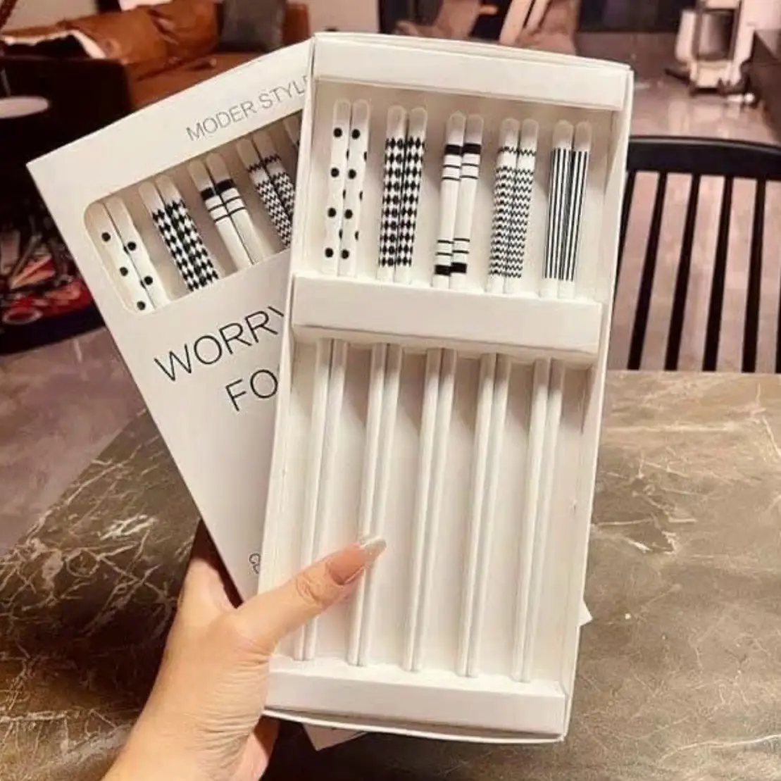 Combo 2 Hộp ( 10 đôi ) Đũa Sứ Sang Trọng