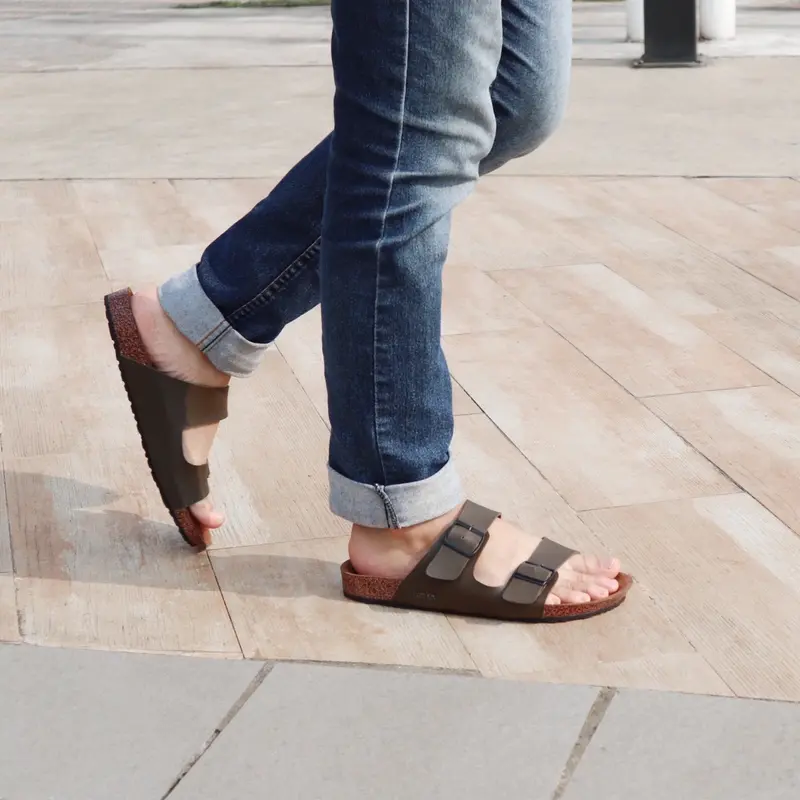 zuma olive - sandal pria casual  Sendal Kasual 1