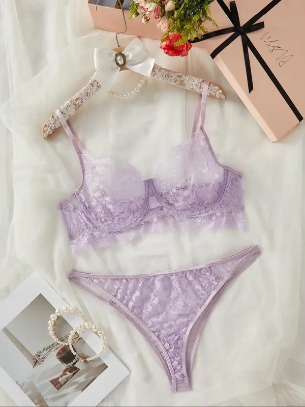 Plus Size Sheer Scallop Trim Sexy Lace Lingerie Set, Sexy Push Up Bra & Cut Out Thong Set, Women's Lingerie Set for All Seasons 0