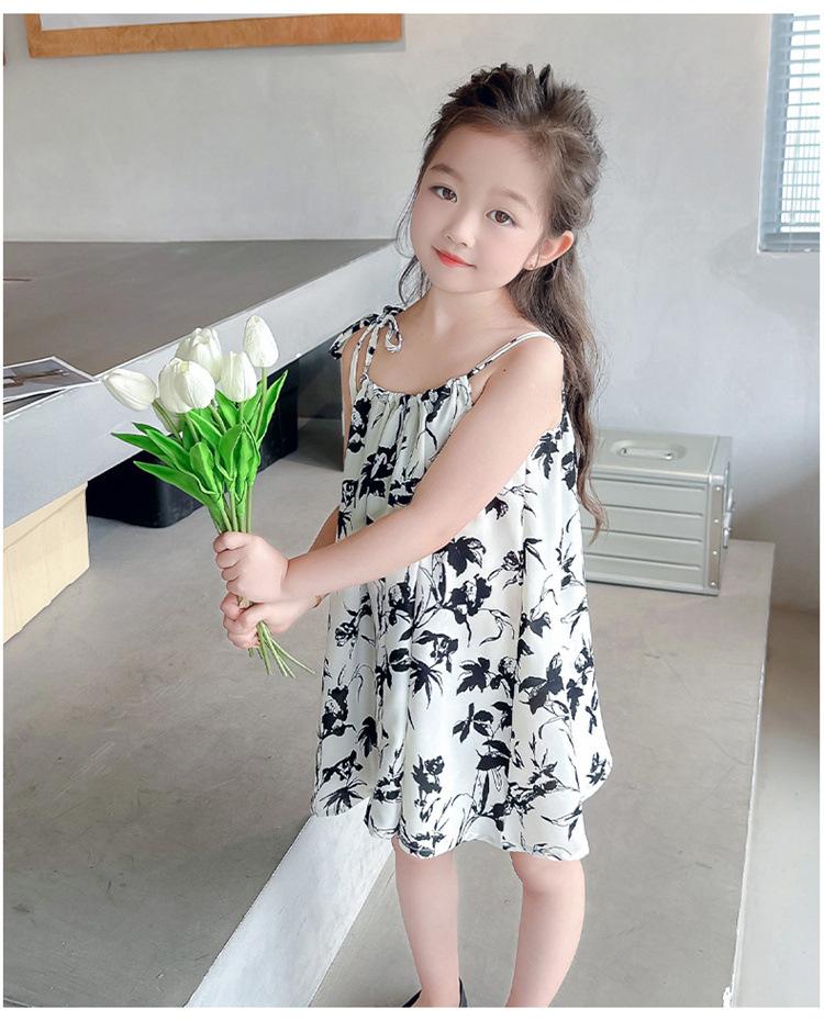 Product Introduction of Summer New Girls' Braces Skirt Floral Fashionable Temperament Children's Sleeveless Seaside Travel Versatile Skirt 13