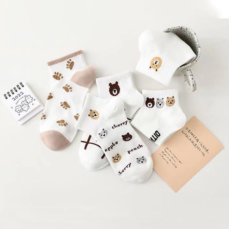 Product Introduction of 5/10/15pairs medyas Unisex cute socks with letters fashionable cotton socks Student sports socks 6