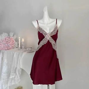 ชุดนอนสายลูกไม้, OOTD ฤดูร้อน, เซ็กซี่และมีหน้าอก, ชุดนอนยอดนิยม, ชุดนอนฤดูร้อนสุดเท่