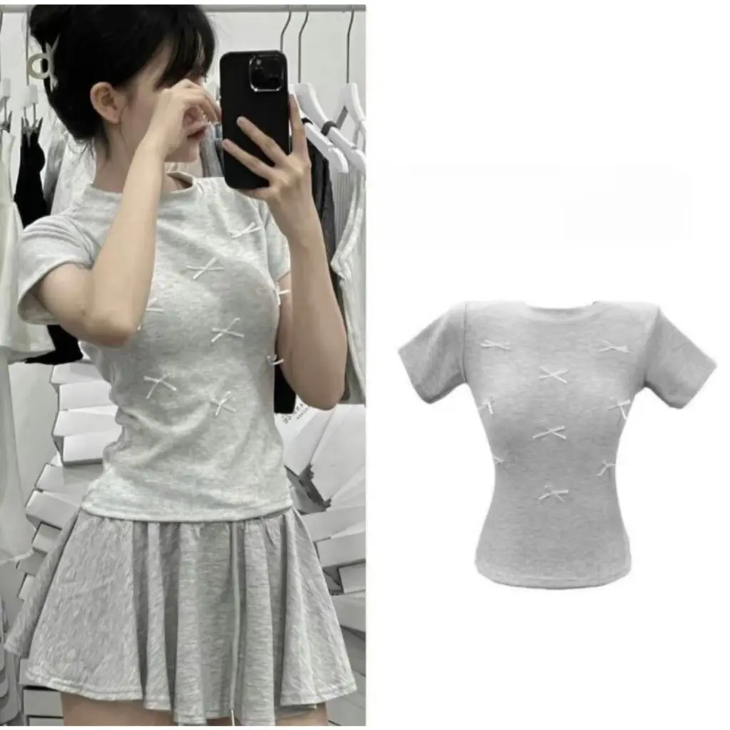 Áo Thun Nữ Trơn Gắn Nhiều Nơ Dáng Ôm Body Xinh Xắn Cổ Tròn Top áo  thun Women