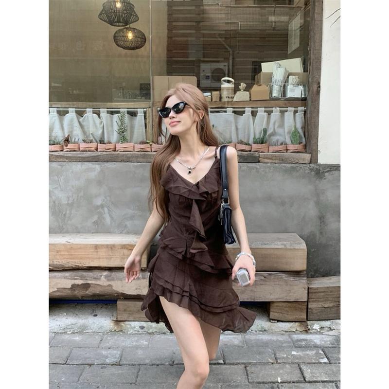 Đầm 2 dây phối bèo tà dài đuôi cá xéo  Váy nữ màu nâu lạ mắt đi biển đi chơi mặc hè sang chảnh