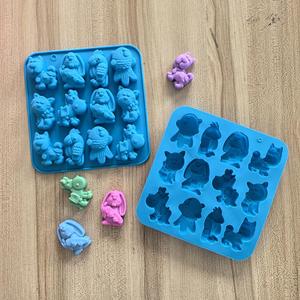 Molde de silicona de 12 compartimentos para chocolate, 1 pieza de molde para hornear pastel con forma de animal, molde para postre de gelatina hecho a mano, suministros de cocina