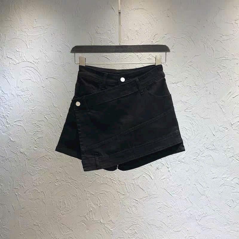 Quần Giả Váy Vạt Chéo Quần Short Váy Chữ A Kaki Nữ Dáng Ngắn Mặt Trước Đắp Chéo Tà Beveda Women Khuy