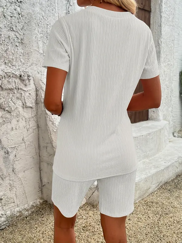 【Plus Size】 Women's Solid Tee & Shorts Two-piece Set, Casual Short Sleeve Crewneck T-shirt & Shorts for Summer, Ladies Clothes for Daily Wear, Womenswear 4
