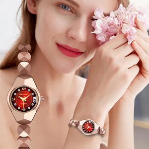 Jam Tangan Kuarza Wanita, Mewah, Kalis Air, Jam Tangan Fesyen, Jam Tangan Kalis Air, Niche Jenama, Gaya Mudah, Bergaya, Padanan, Sesuai untuk Wanita, Harga Mampu Milik