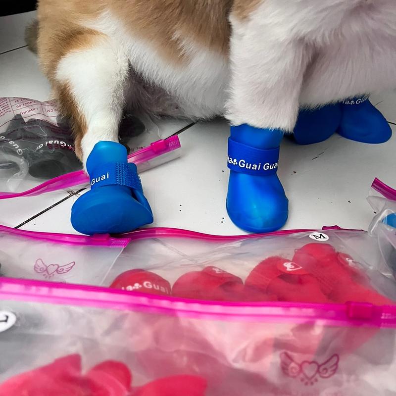 4pcs sepatu anjing kucing karet/sepatu hewan kucing anjing /sepatu bot anjing kucing 1