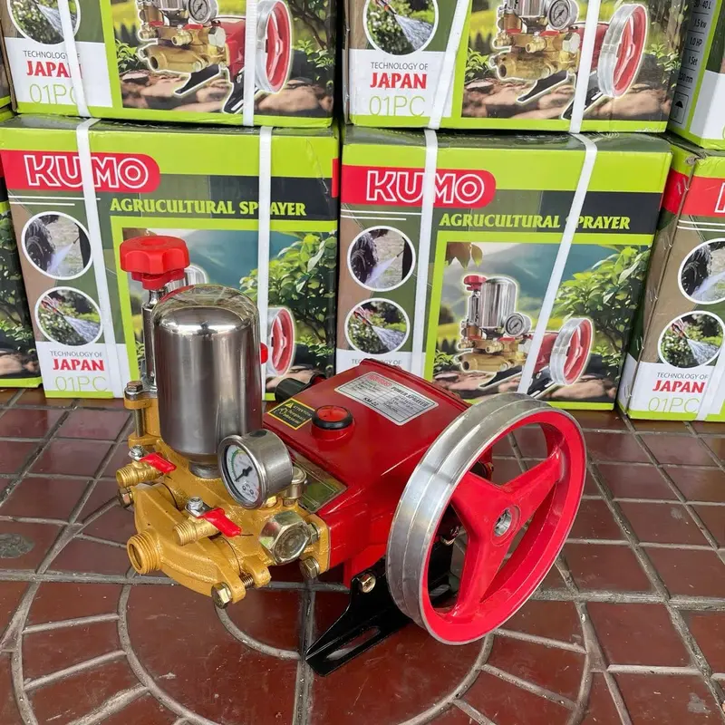 Đầu phun xịt KUMO KM-22 1Hp ti INOX có bầu áp sử dụng lắp máy rửa xe ,phun thuốc… 0