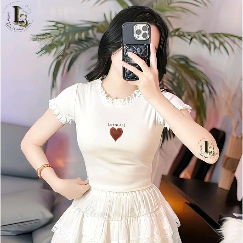 Áo Thun Croptop Viền Ren In Hình Trái Tim " Latte Art" Cổ Tròn Tay Ngắn Nữ Women - Form Basic Ao Thun Nu Om Body Áo Phông Nữ Áo Ôm Body Nữ Áo Kiểu Nữ Áo Crop Top Dáng Ngắn Ôm Body Vải Borip   aothun Trendy Hottrend áo phông dáng ngắn ren bó tank