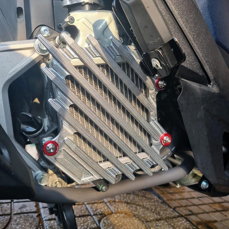 Tấm Che Két Nước Nhôm CNC 3D Các Dòng Xe VARIO CLICK AB SH.MODE SHVN LEAD.4val Phụ Tùng