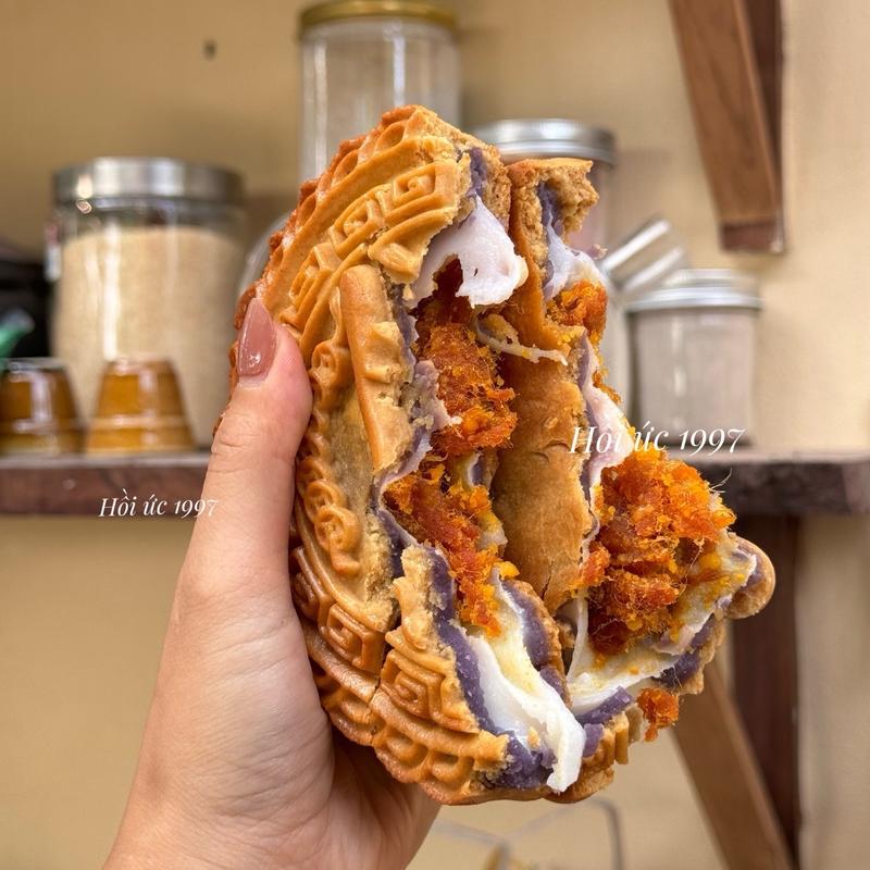 [ LIVE ] Bánh Mochi Chà Bông TRỨNG MUỐI 3 Vị ,  1 bánh 300g ngọt nhẹ - Hoiuc 1997 Food