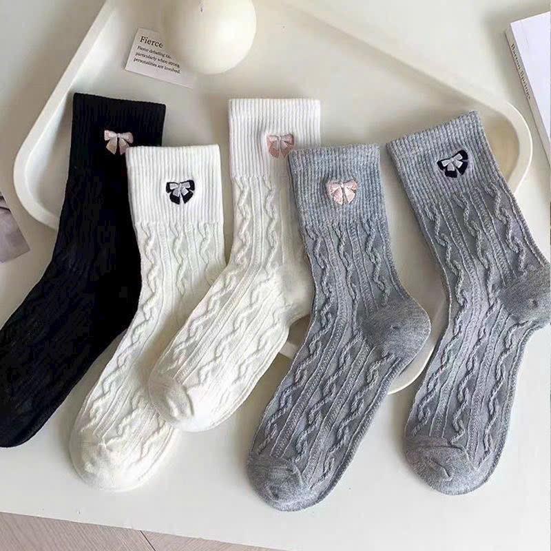 [Tặng Kẹp Tóc Hoa Sứ ] Set 10 Đôi Tất Nữ Cổ Cao Len Hoạ Tiết Nơ Cánh bướᶆ Tất Gân Vặn Sọc Kẻ Trơn Xuân Thu Co Giãn 4 Chiều Thoáng Khí Giữ Ấm Nữ Women