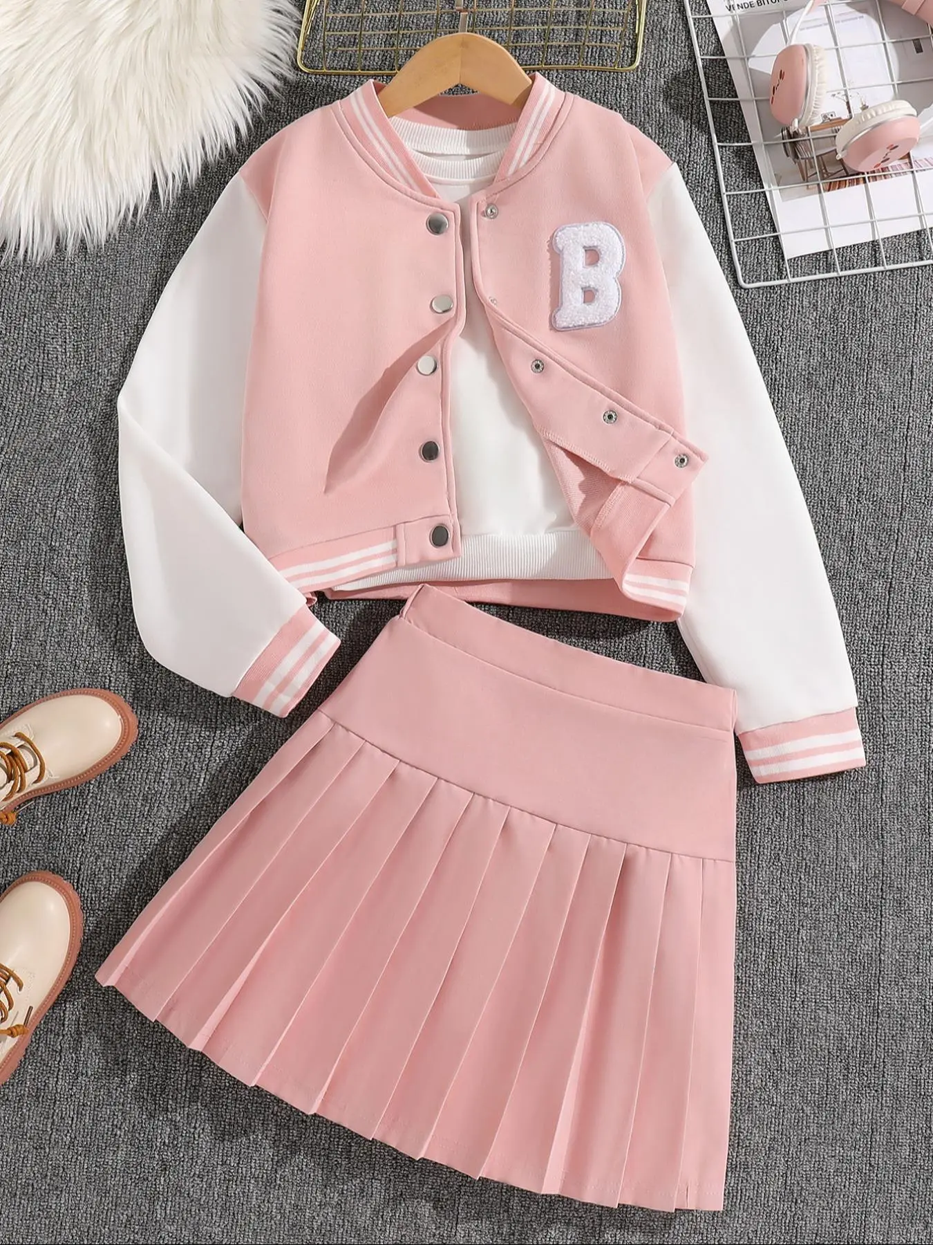 Two-Piece Set Girl's Colorblock Letter Patched Button Front Varsity Jacket & Pleated Skirt Set, Casual Fashion Long Sleeve Mock Neck Outerwear & Skirt for Daily Outdoor Wear, Girls Two-piece for Fall & Winter
