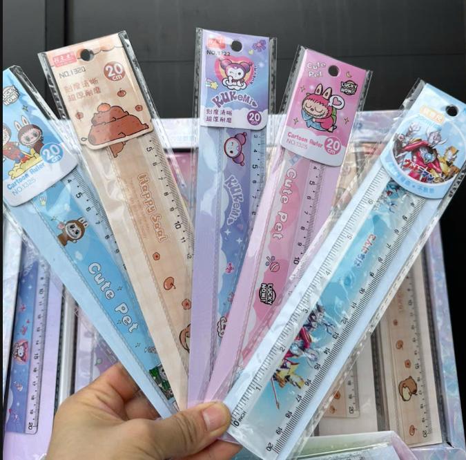 Thước kẻ dẻo 20 cm mẫu CAPYBARA,SIÊU NHÂN,KUROMI,LABUBU dễ thương (1 cái)