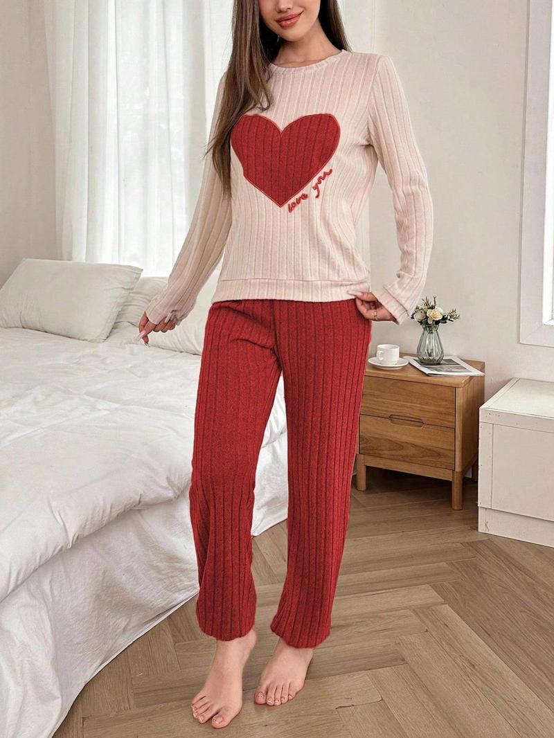 Product Introduction of Women's Heart Pattern Long Sleeve Tee & Pants Pyjama Two-piece Set, Casual Comfy Round Neck Top & Trousers Pj Set, Women's Sleepwear for Fall & Winter Valentine's Day, gift Valentine's Day 9