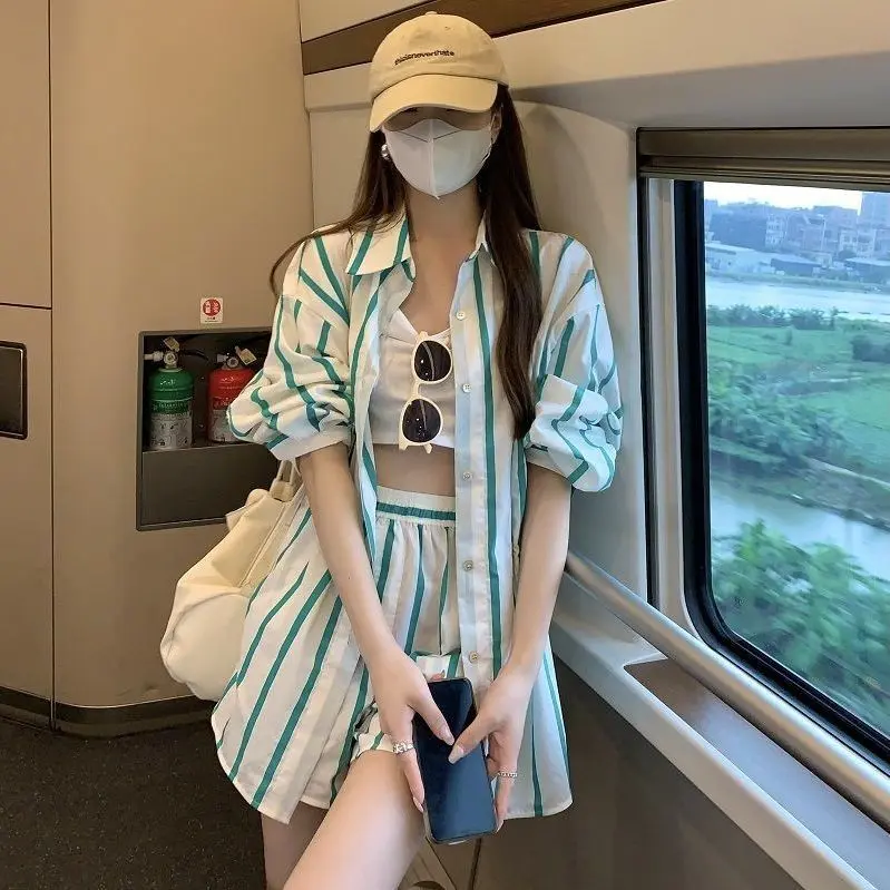 Women Korean Style Fashion Set Outfits Sweet Spicy Cool Striped Suit Women Summer 2024 New Style Thin Loose Long-Sleeved Sunscreen Shirt Wide-Leg Shorts Two @ Loose Casual High-Quality Elastic Waist Streetwear